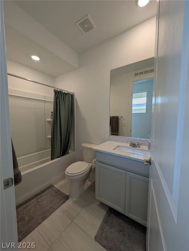 6611 Summershade, North Las Vegas, NV 89086