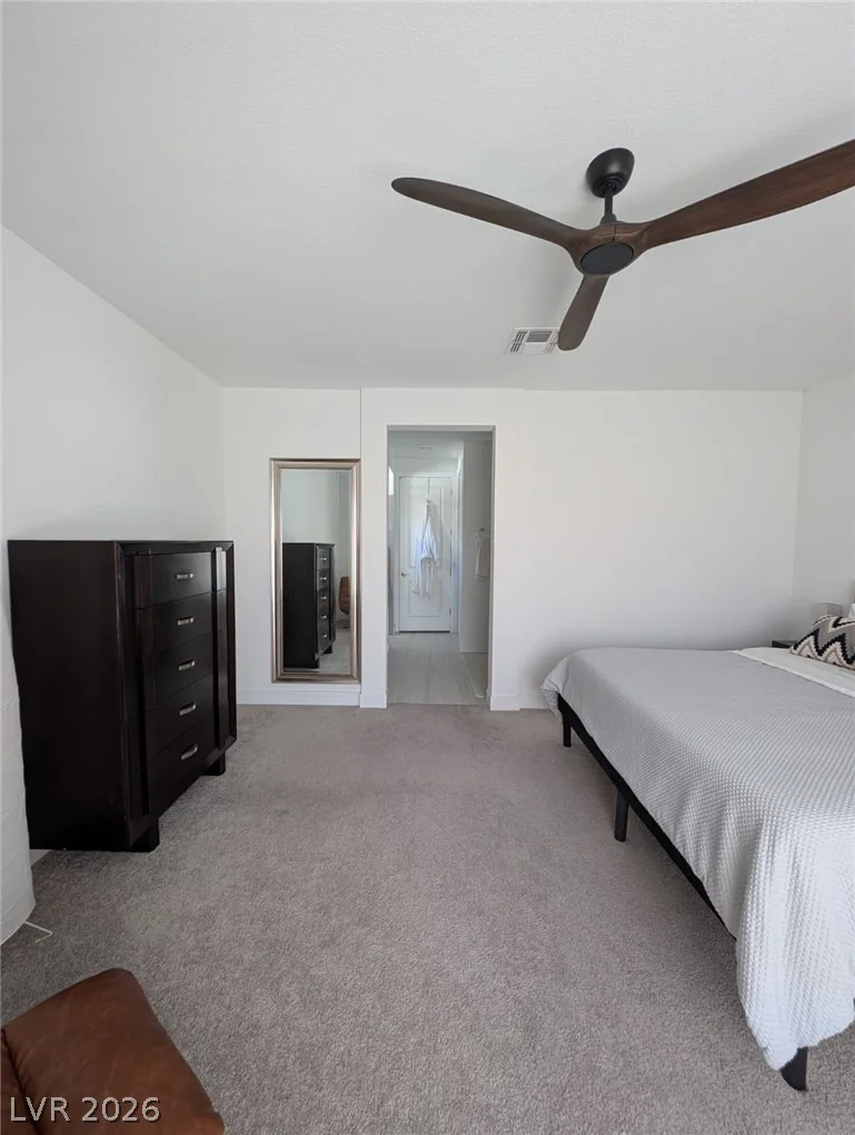 6611 Summershade, North Las Vegas, NV 89086