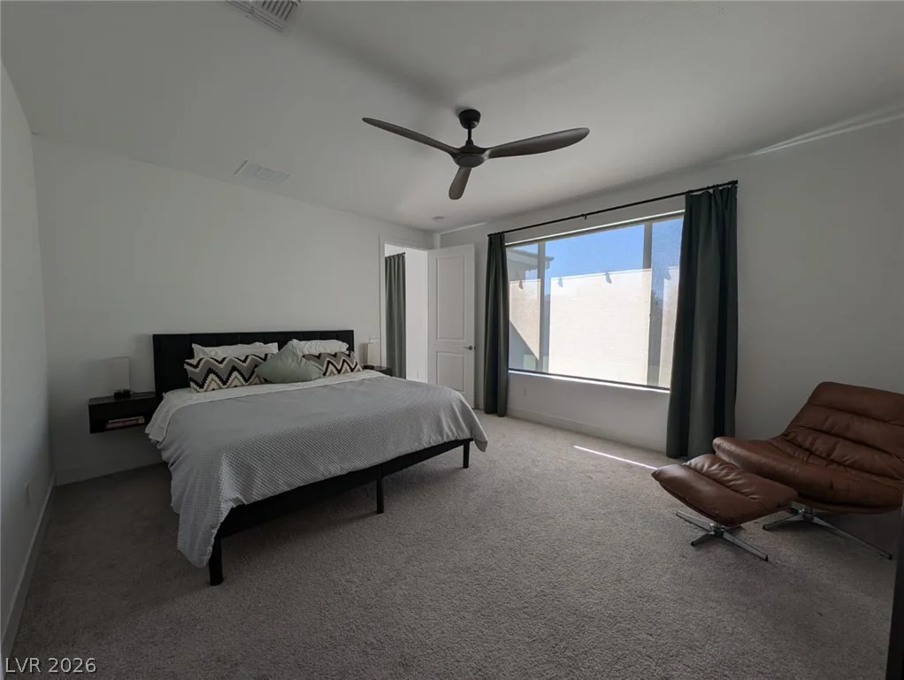 6611 Summershade, North Las Vegas, NV 89086
