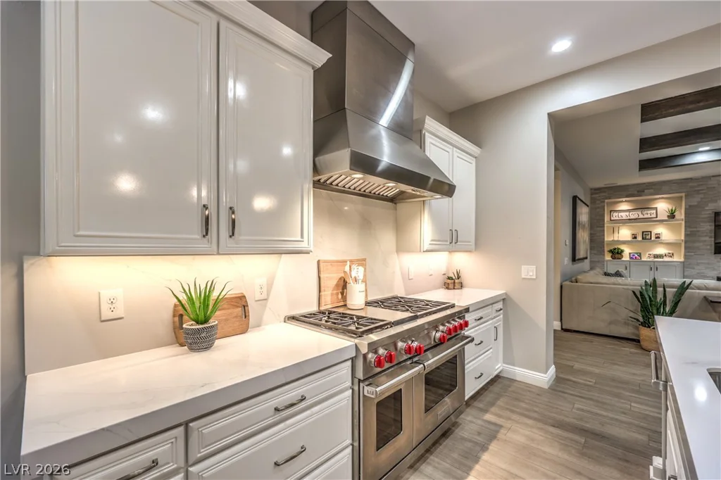 97 Menorca Island, Las Vegas, NV 89138