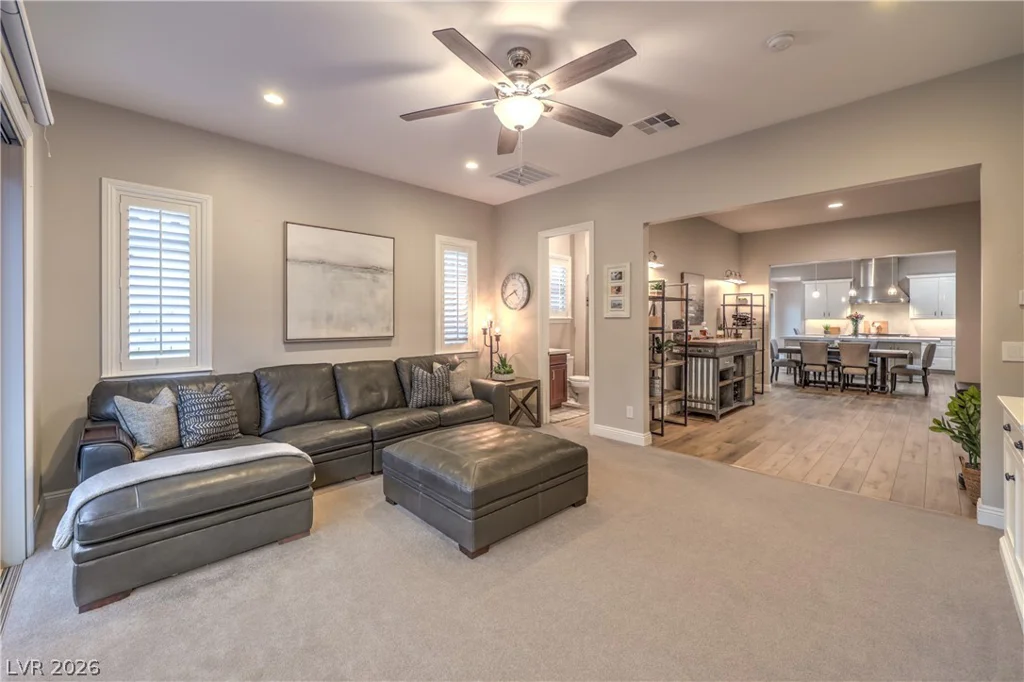 97 Menorca Island, Las Vegas, NV 89138