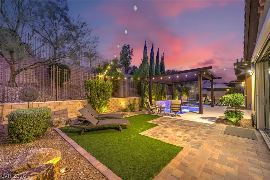 97 Menorca Island, Las Vegas, NV 89138