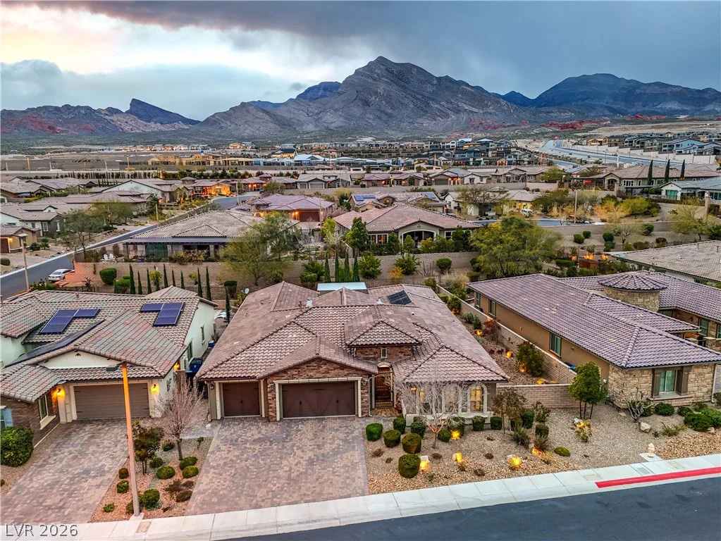 97 Menorca Island, Las Vegas, NV 89138