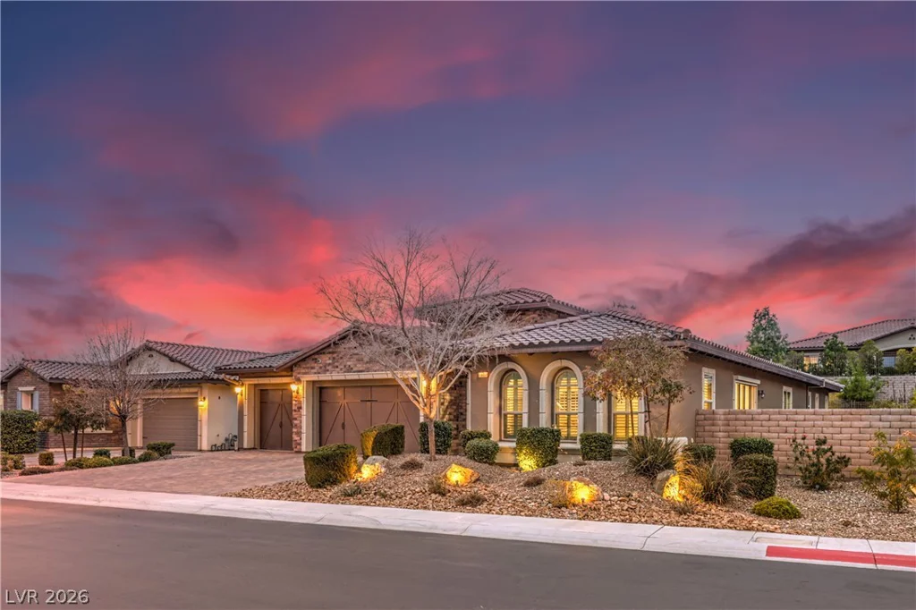 97 Menorca Island, Las Vegas, NV 89138
