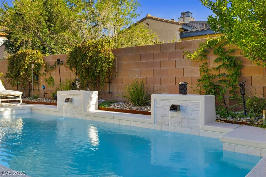 457 Via Stretto, Henderson, NV 89011