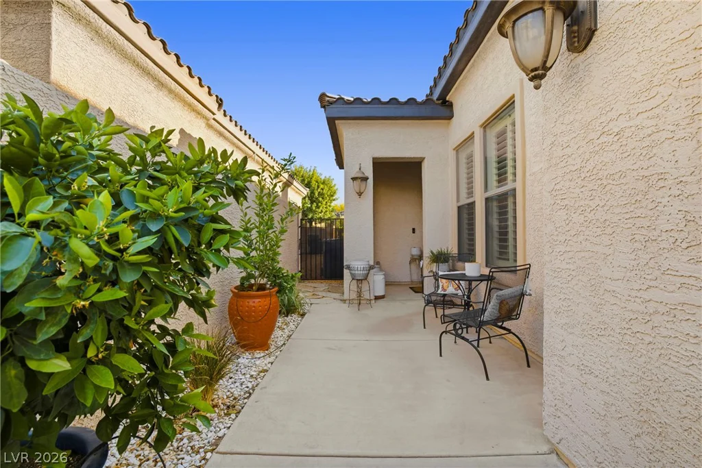 457 Via Stretto, Henderson, NV 89011