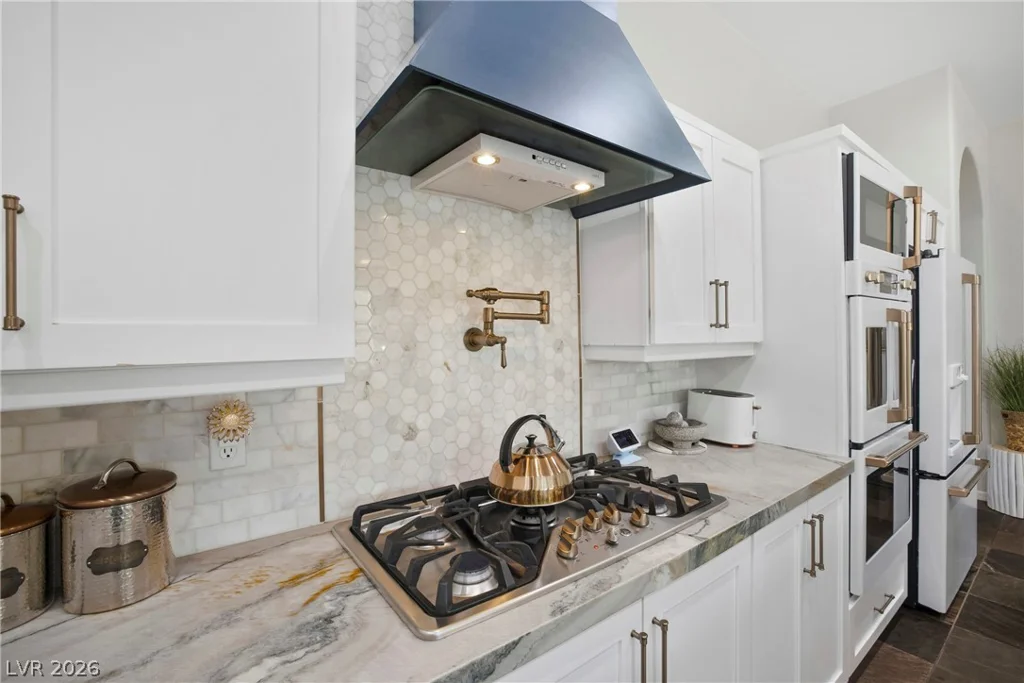 457 Via Stretto, Henderson, NV 89011