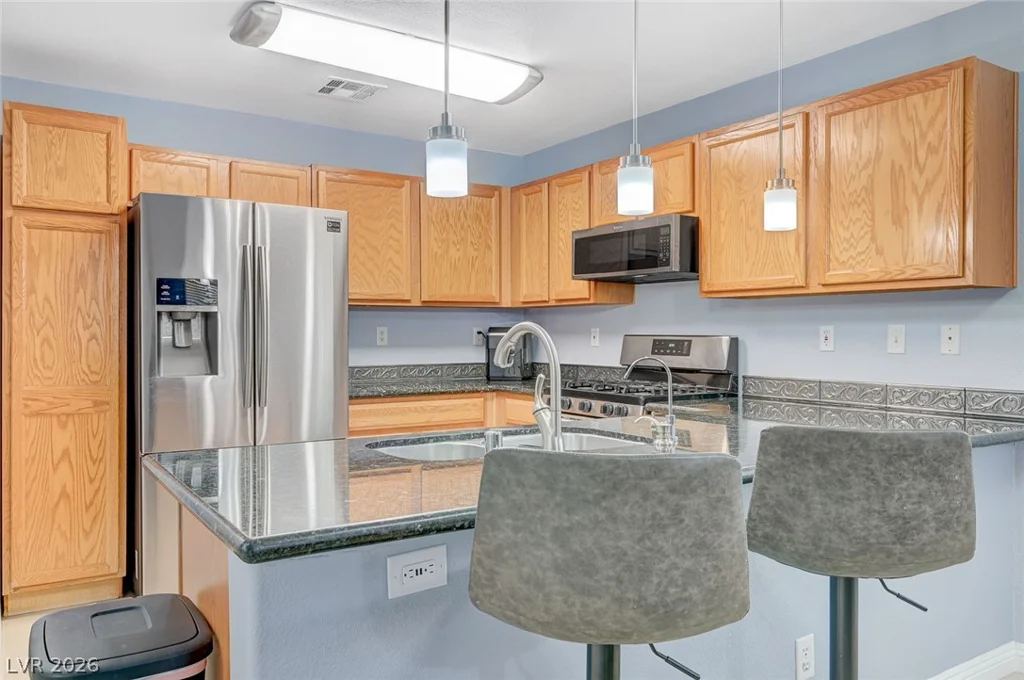 10335 Midseason Mist, Las Vegas, NV 89183