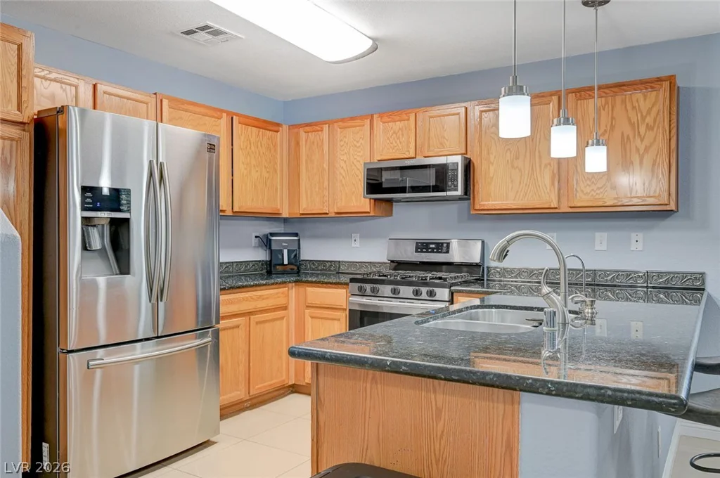 10335 Midseason Mist, Las Vegas, NV 89183