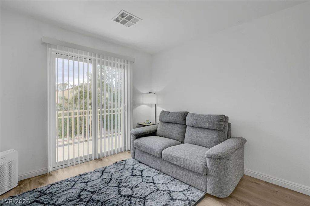 10335 Midseason Mist, Las Vegas, NV 89183