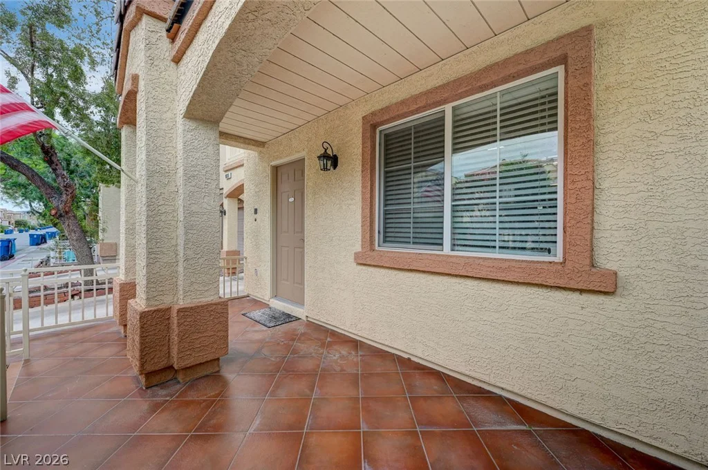 10335 Midseason Mist, Las Vegas, NV 89183