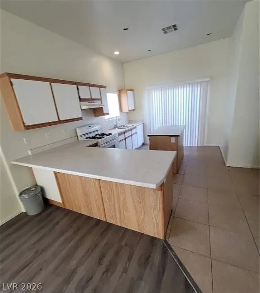2100 Fred Brown, Las Vegas, NV 89106