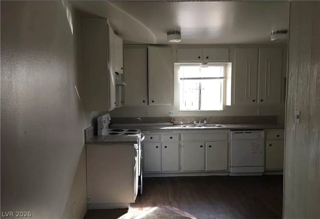 146 Greenbriar Townhouse, Las Vegas, NV 89121