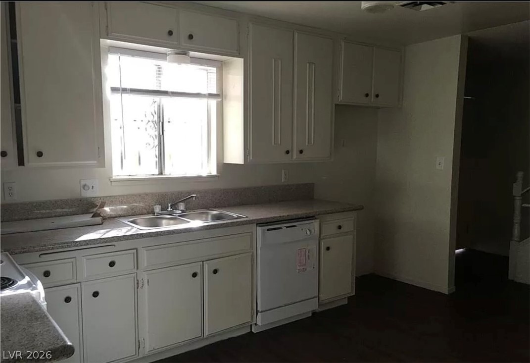 146 Greenbriar Townhouse, Las Vegas, NV 89121