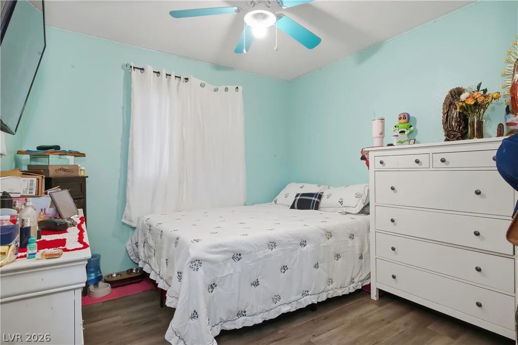 2214 Panther, North Las Vegas, NV 89031
