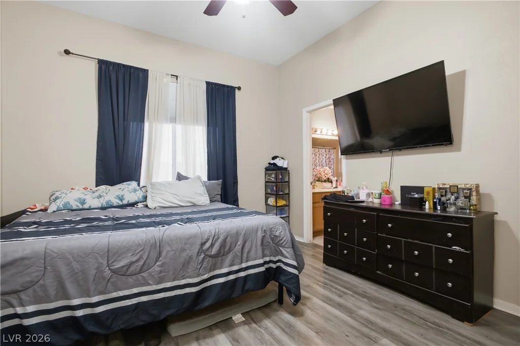 2214 Panther, North Las Vegas, NV 89031