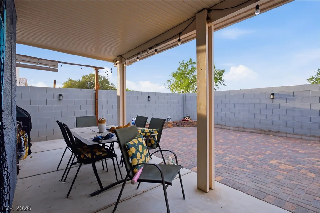 2214 Panther, North Las Vegas, NV 89031