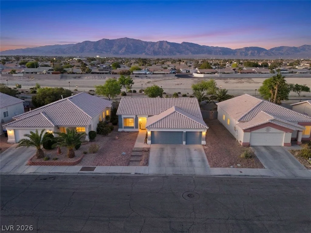 2214 Panther, North Las Vegas, NV 89031