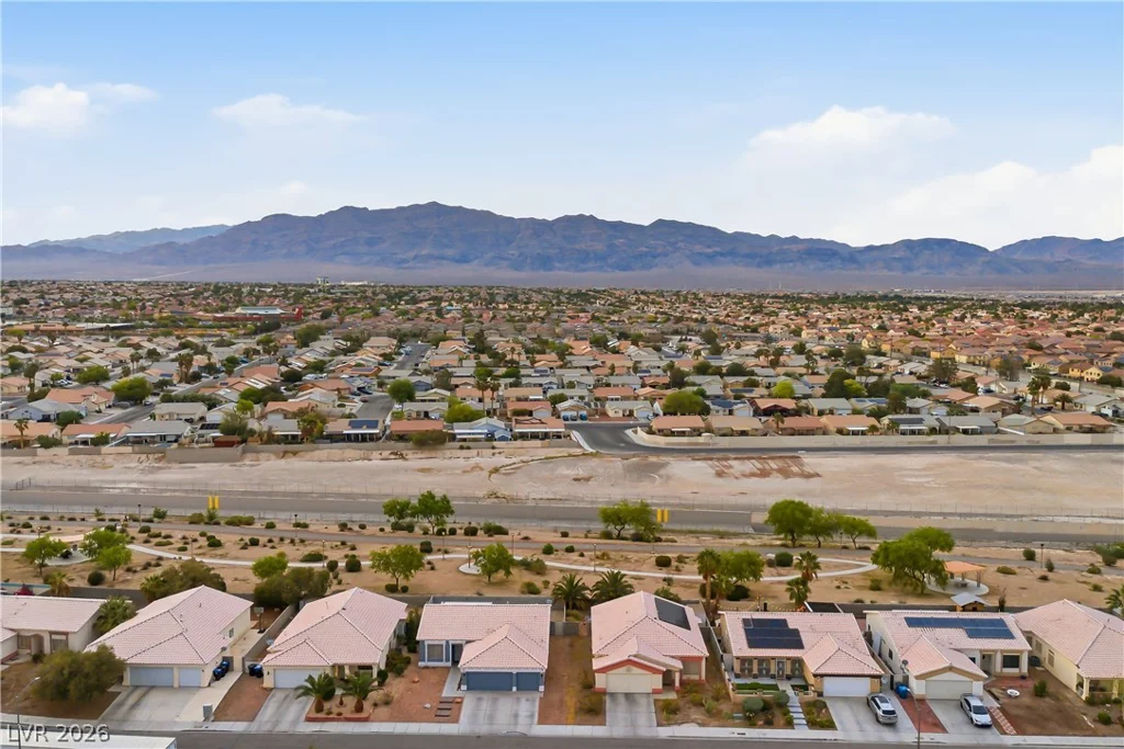 2214 Panther, North Las Vegas, NV 89031