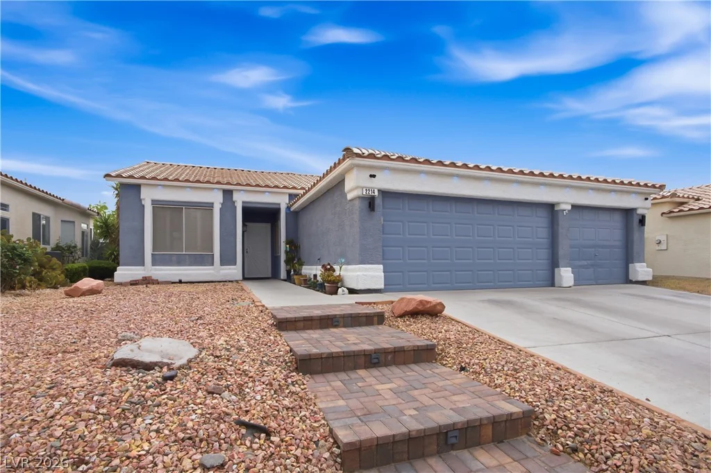 2214 Panther, North Las Vegas, NV 89031