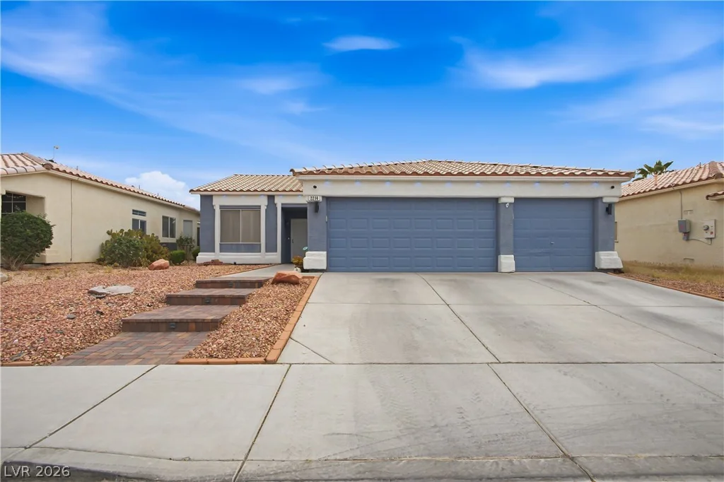 2214 Panther, North Las Vegas, NV 89031