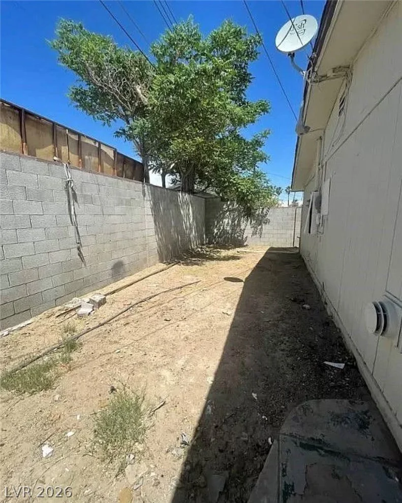5128 FORREST HILLS, Las Vegas, NV 89108