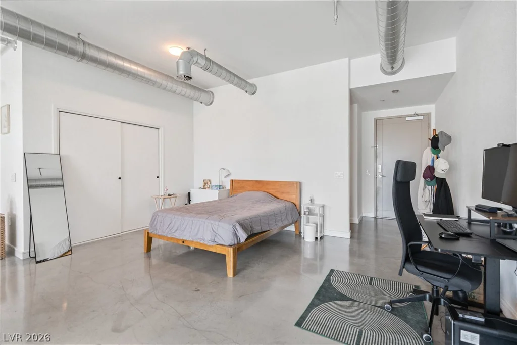 200 Hoover, Las Vegas, NV 89101