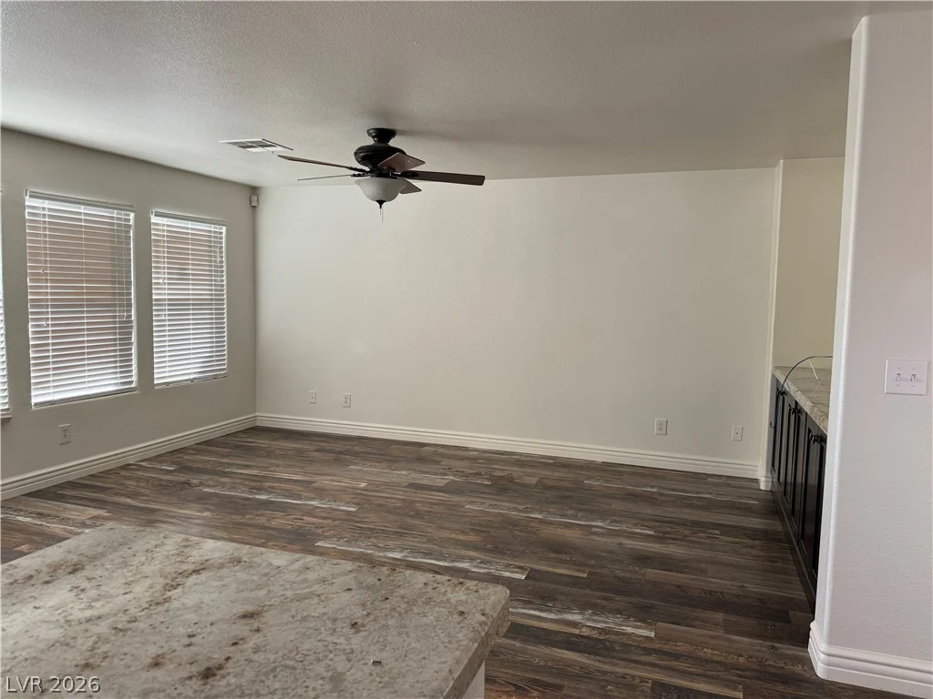 10799 Flame Vine, Las Vegas, NV 89135