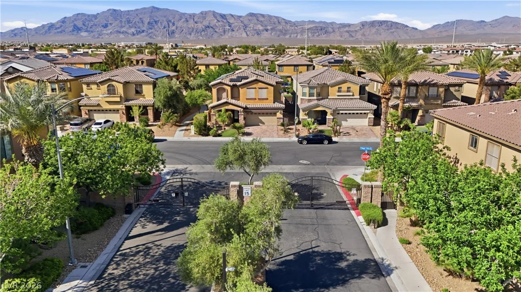 41 Peak Villa, North Las Vegas, NV 89031