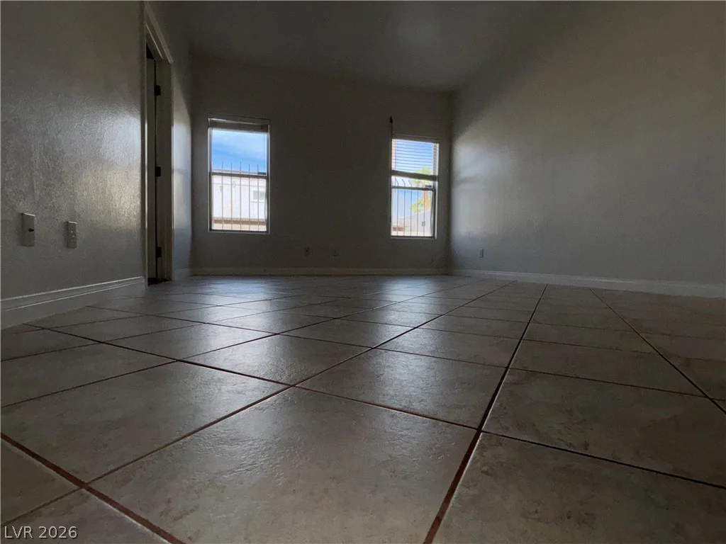 5070 Tara, Las Vegas, NV 89146