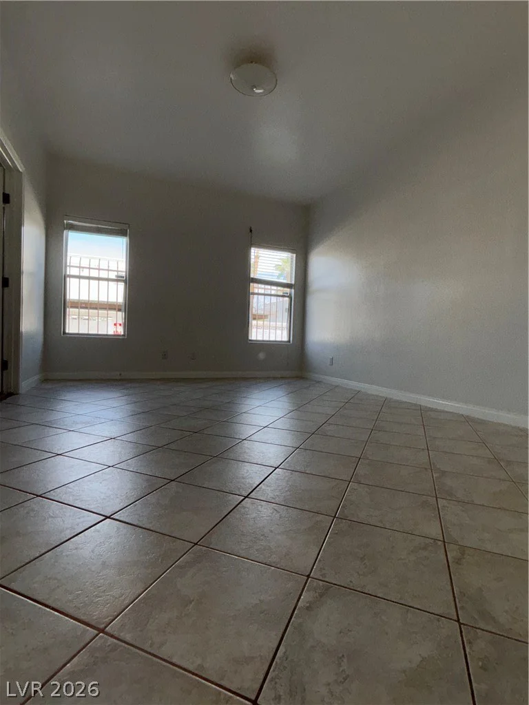 5070 Tara, Las Vegas, NV 89146