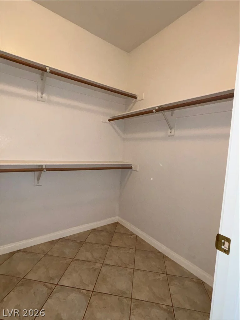 5070 Tara, Las Vegas, NV 89146