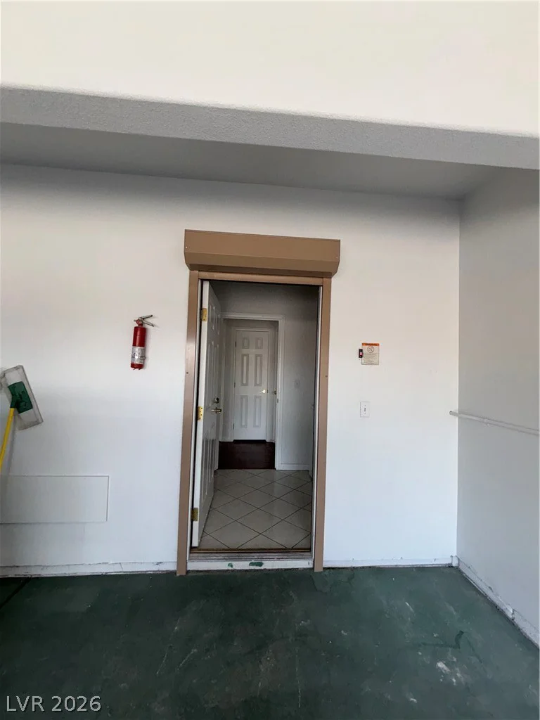 5070 Tara, Las Vegas, NV 89146