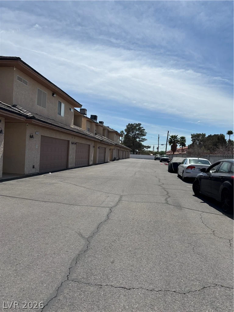 5070 Tara, Las Vegas, NV 89146