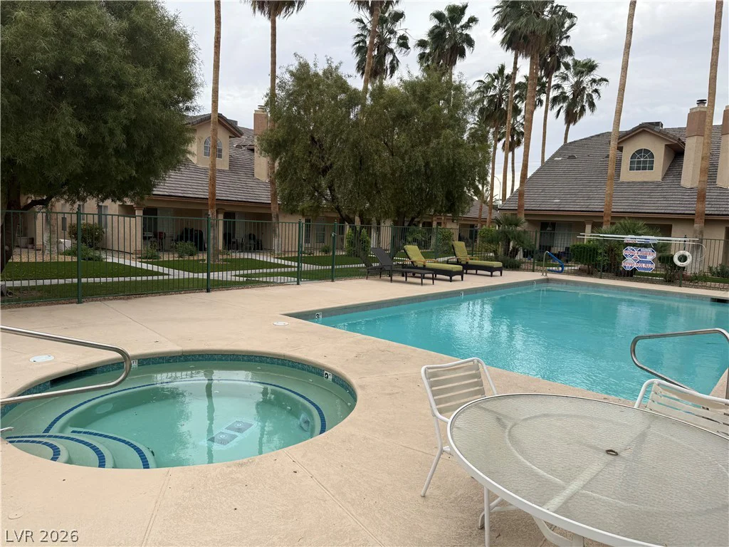 5070 Tara, Las Vegas, NV 89146