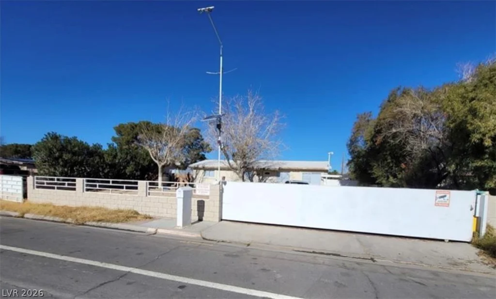 4928 Monroe, Las Vegas, NV 89110