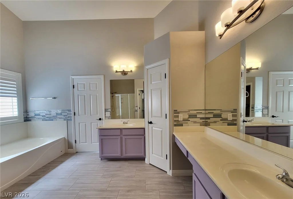 1813 Hill Canyon, Las Vegas, NV 89144