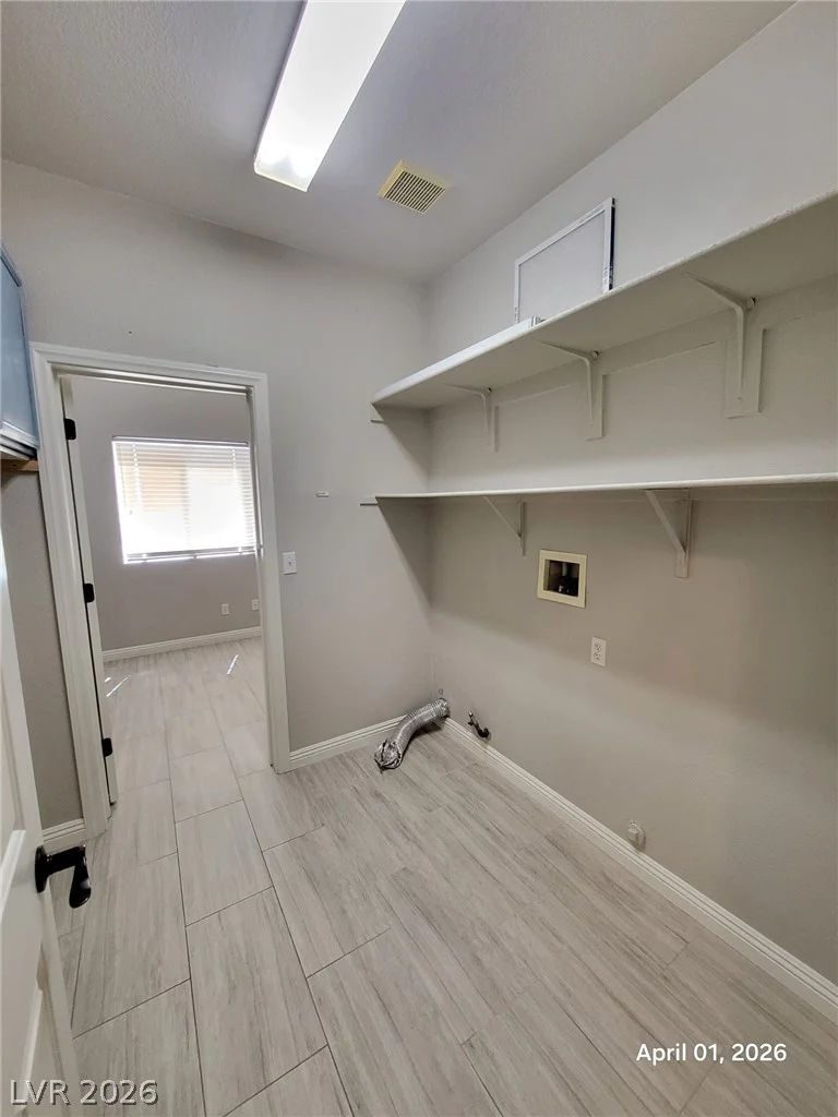 1813 Hill Canyon, Las Vegas, NV 89144