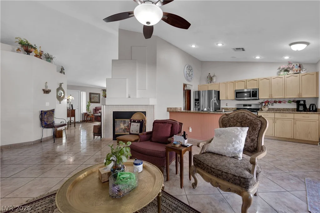 4676 Canna, Las Vegas, NV 89122