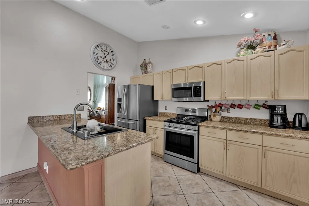 4676 Canna, Las Vegas, NV 89122