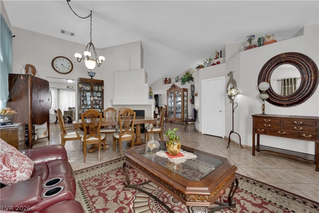 4676 Canna, Las Vegas, NV 89122