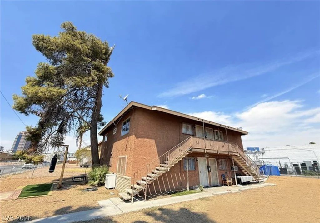 536 North, Las Vegas, NV 89119