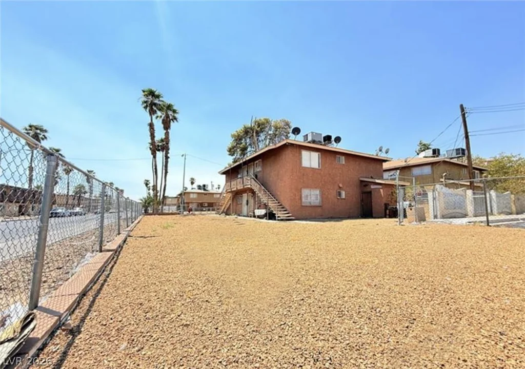 536 North, Las Vegas, NV 89119