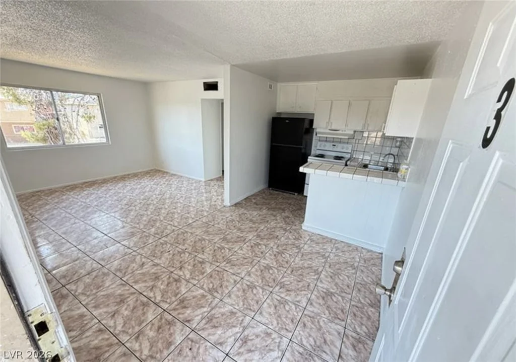 536 North, Las Vegas, NV 89119