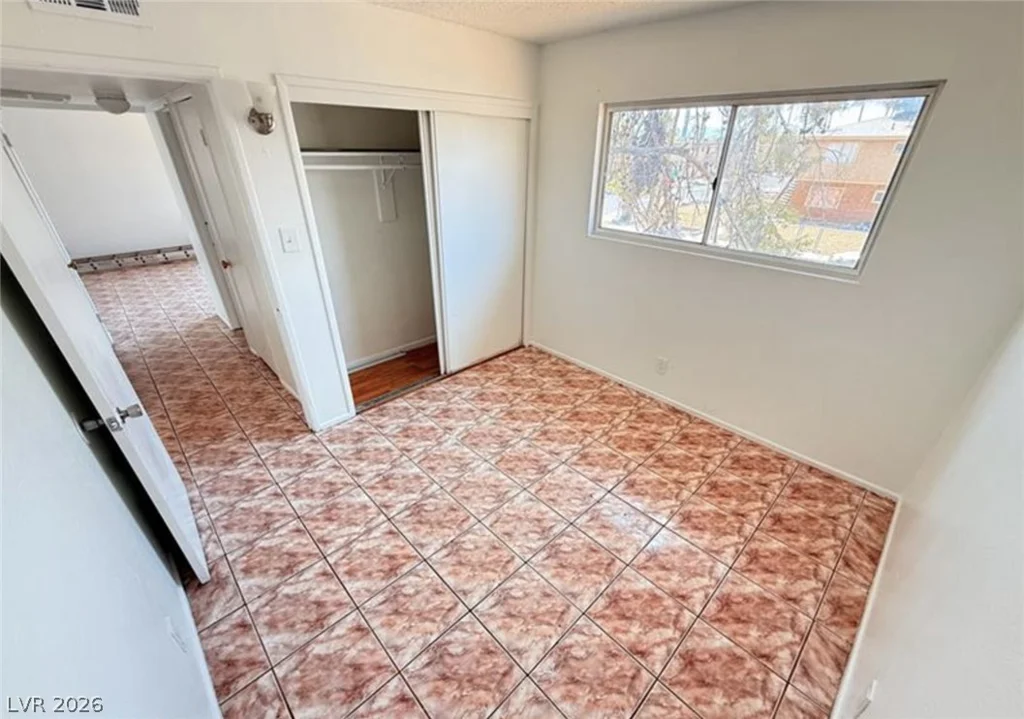 536 North, Las Vegas, NV 89119