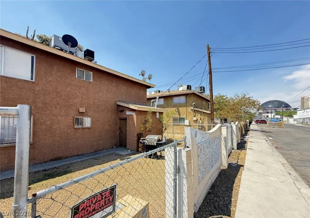 536 North, Las Vegas, NV 89119