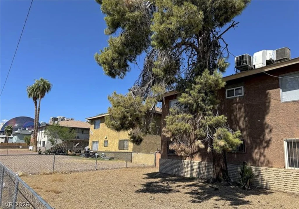 536 North, Las Vegas, NV 89119