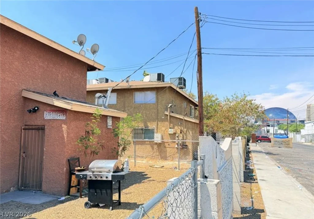 536 North, Las Vegas, NV 89119