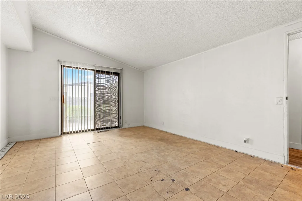 3091 Chimayo, Las Vegas, NV 89122