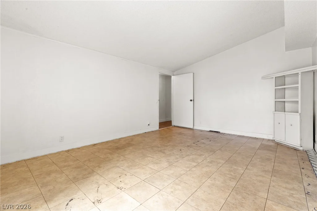 3091 Chimayo, Las Vegas, NV 89122